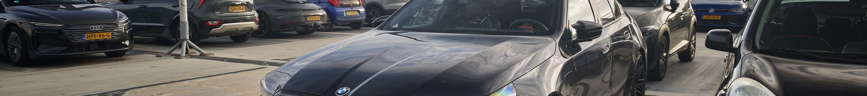 BMW M5 G90