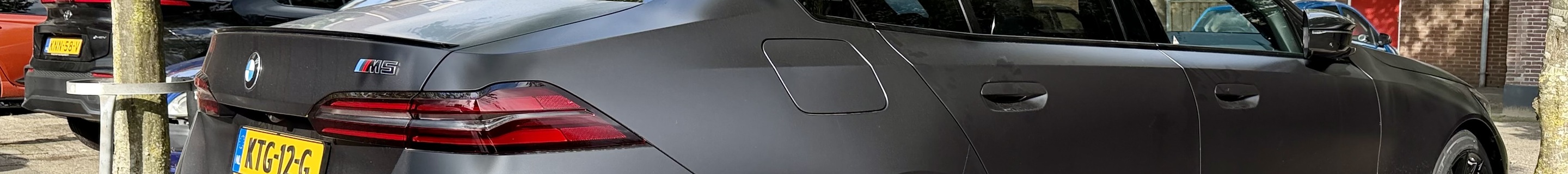 BMW M5 G90