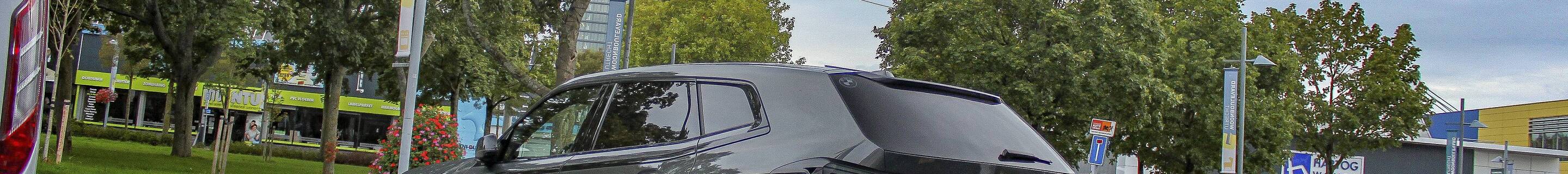 BMW XM G09