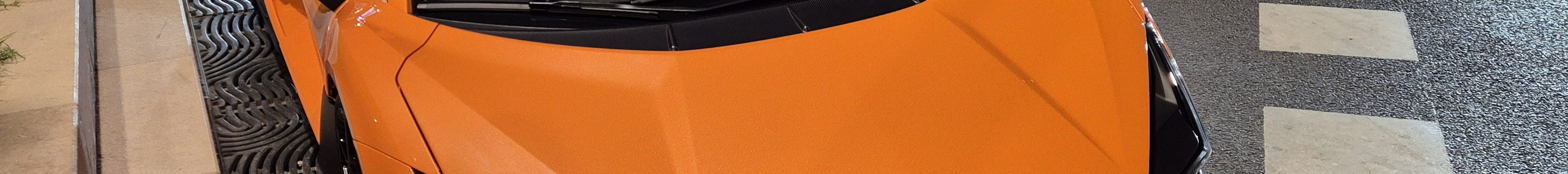 Lamborghini Revuelto
