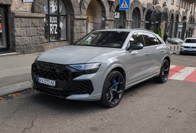 Audi RS Q8 2024