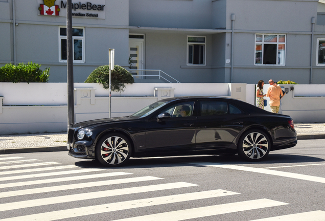 Bentley Flying Spur Hybrid