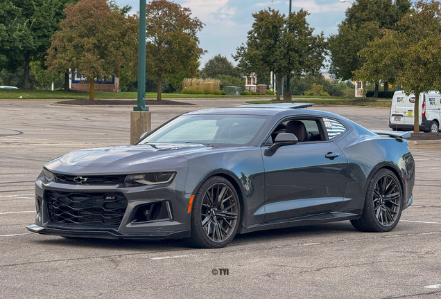 Chevrolet Camaro ZL1 2016