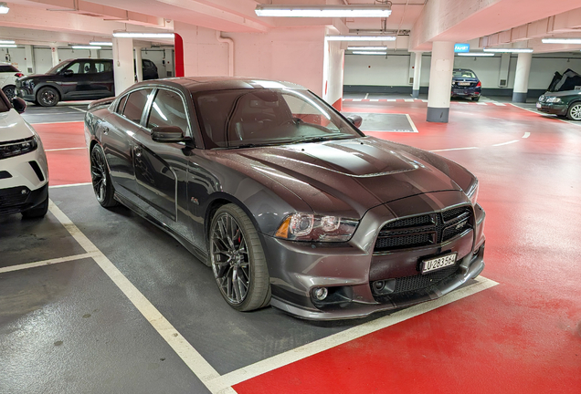 Dodge Charger SRT-8