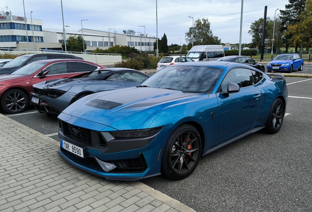 Ford Mustang Dark Horse 2024