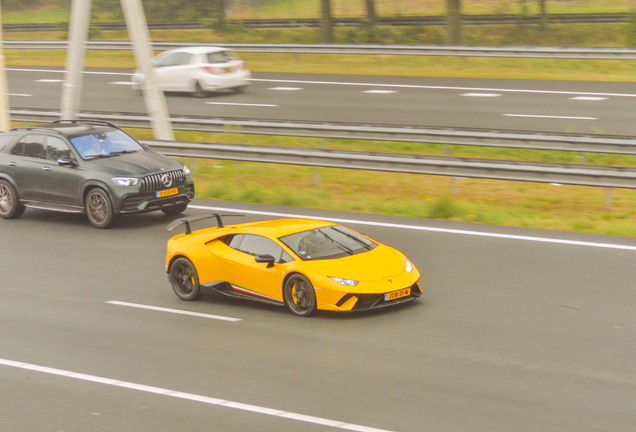 Lamborghini Huracán LP640-4 Performante