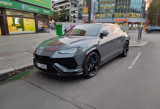 Lamborghini Urus Performante
