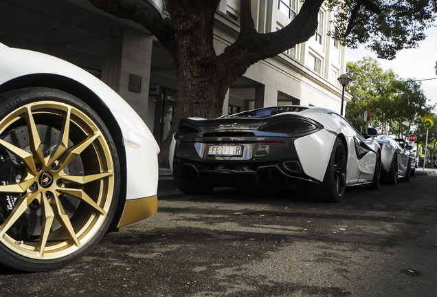 McLaren 570S