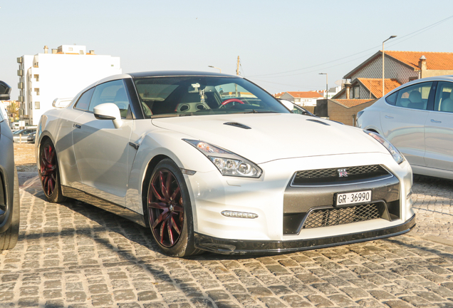 Nissan GT-R 2014