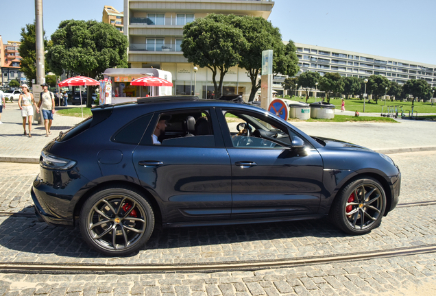 Porsche 95B Macan GTS MkIII