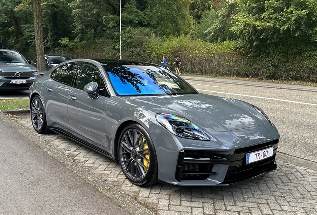 Porsche 972 Panamera Turbo S E-Hybrid