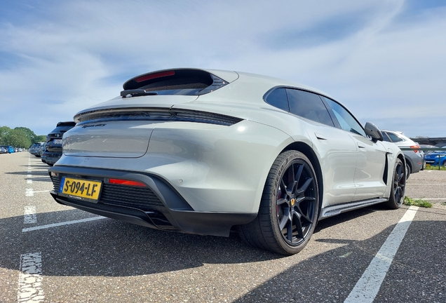 Porsche Taycan GTS Sport Turismo MkI