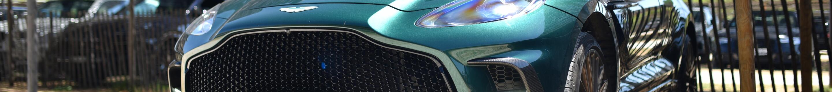 Aston Martin DBX S