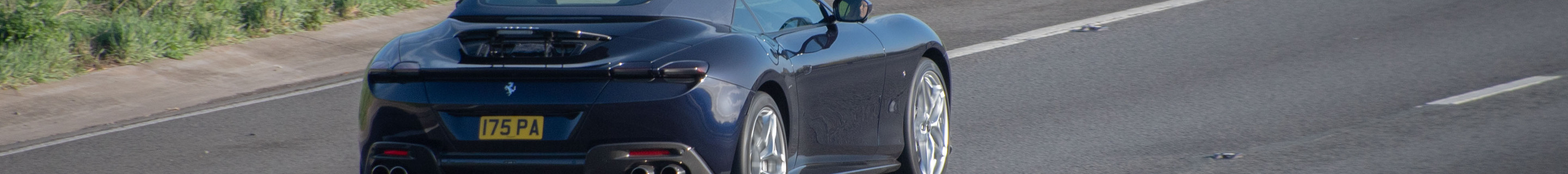 Ferrari Roma Spider