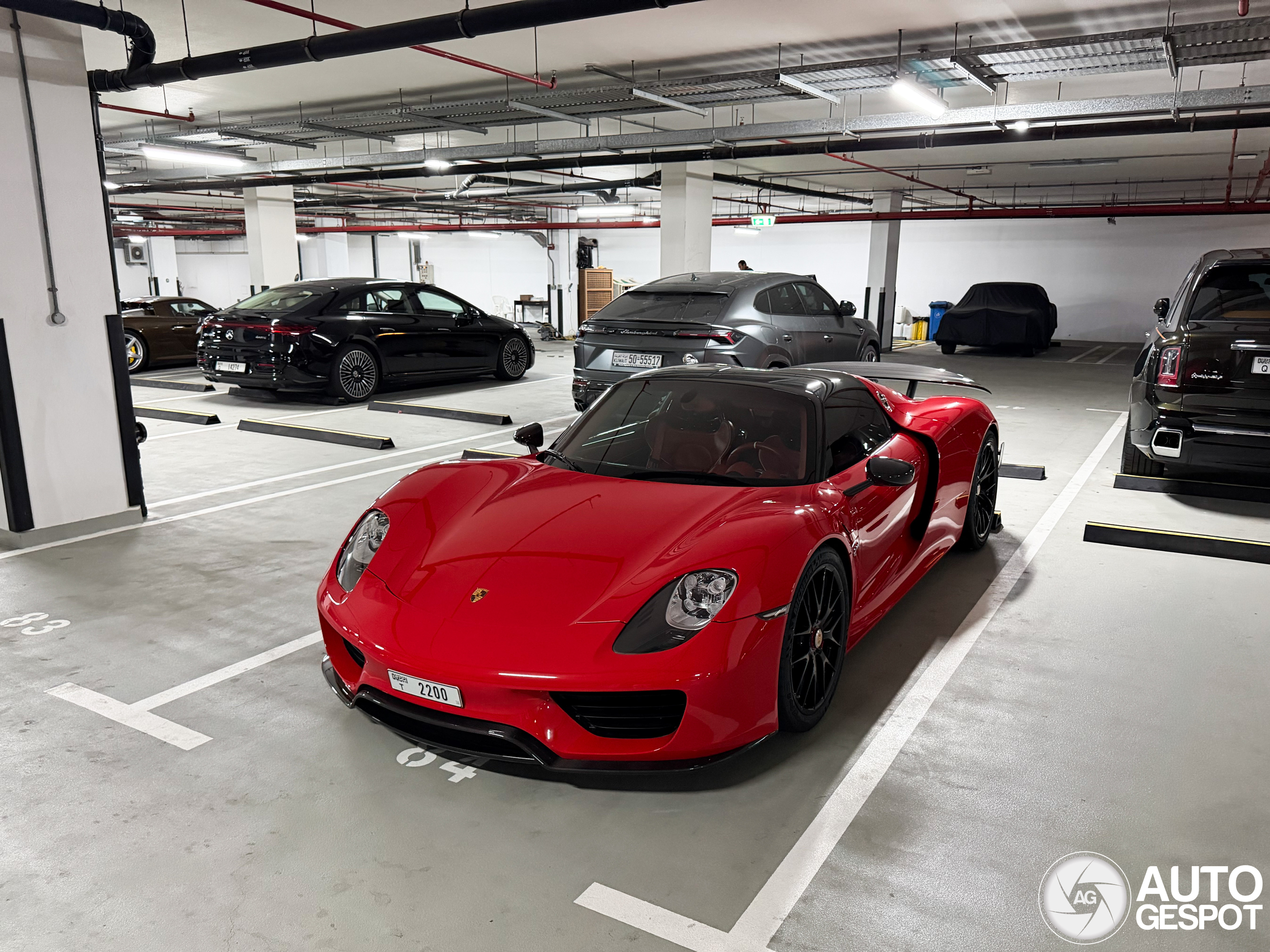 Porsche 918 Spyder Weissach Package