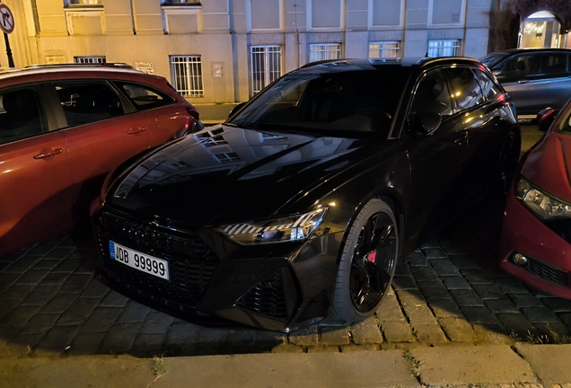 Audi RS6 Avant C8