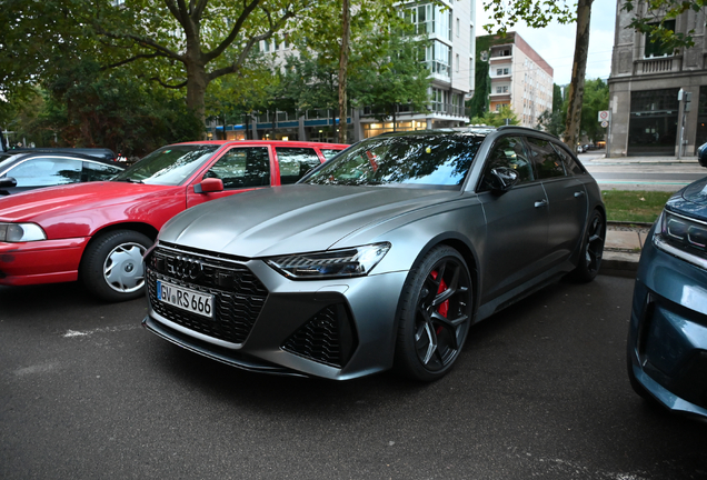 Audi RS6 Avant C8