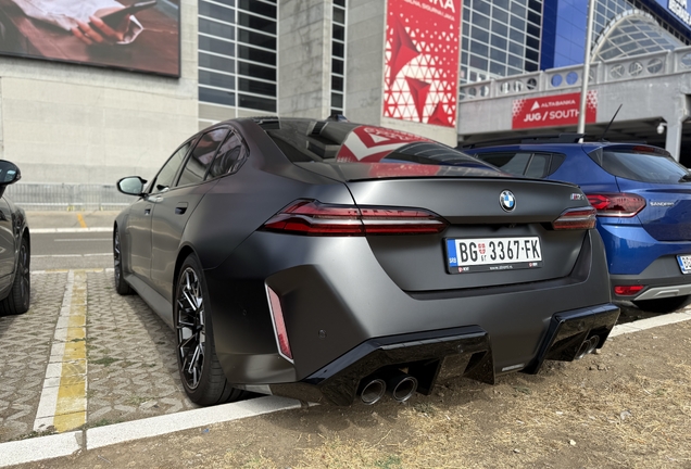 BMW M5 G90