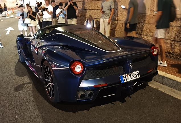 Ferrari LaFerrari Aperta