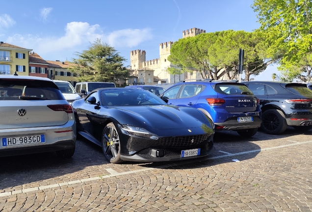 Ferrari Roma Spider