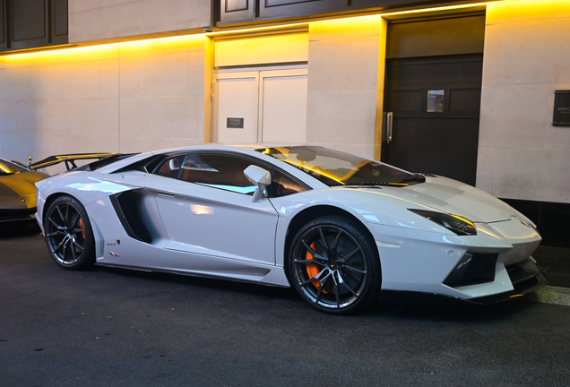 Lamborghini Aventador LP900-4 DMC Molto Veloce