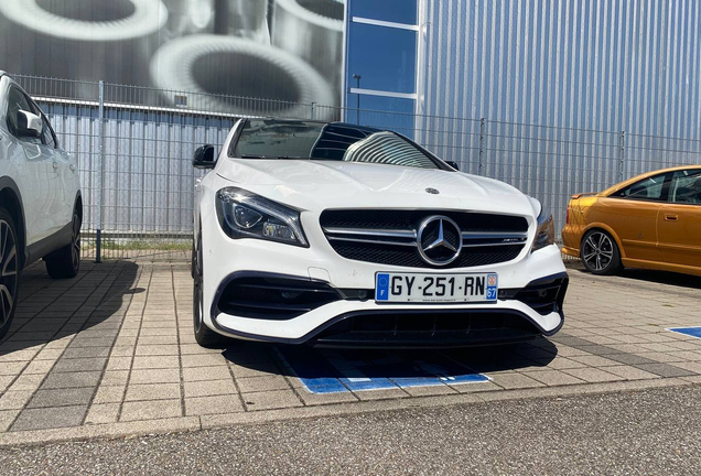 Mercedes-AMG CLA 45 Shooting Brake X117 2017