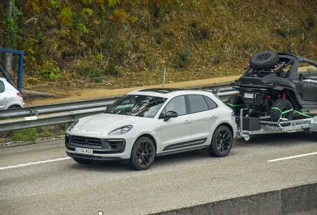 Porsche 95B Macan GTS MkIII