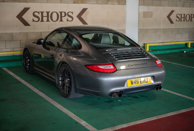 Porsche 997 Carrera GTS