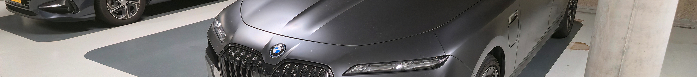 BMW M760e xDrive