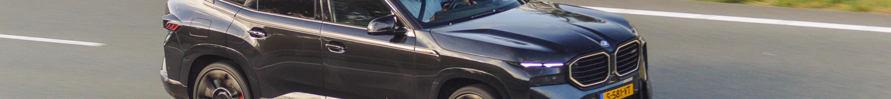 BMW XM G09
