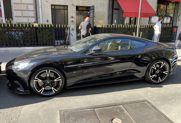 Aston Martin Vanquish S 2017 Ultimate Edition