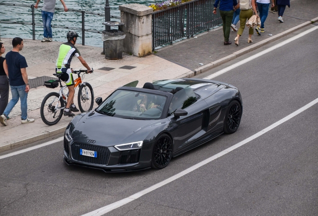 Audi R8 V10 Spyder 2016