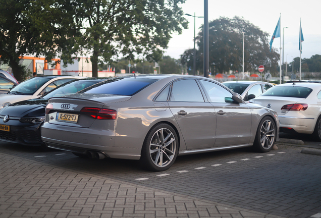 Audi S8 D4 Plus