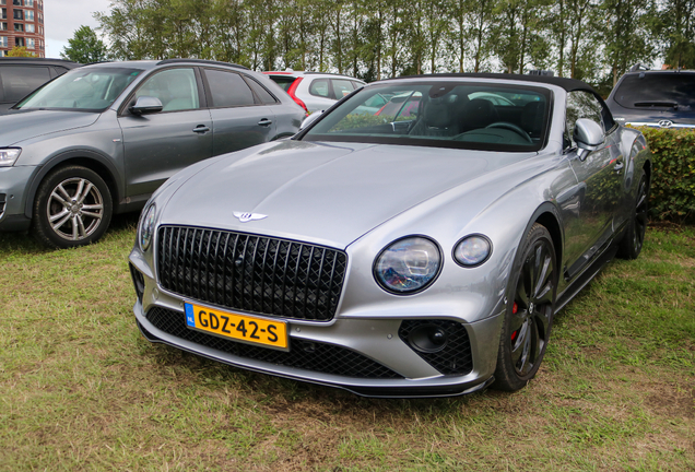 Bentley Continental GTC V8 Azure 2024