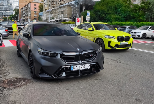 BMW M5 G90