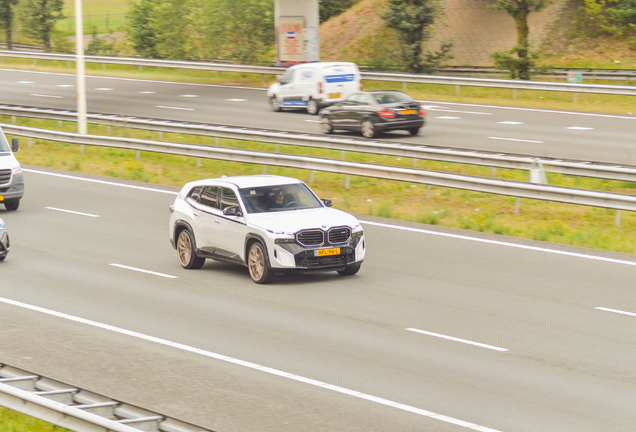 BMW XM G09
