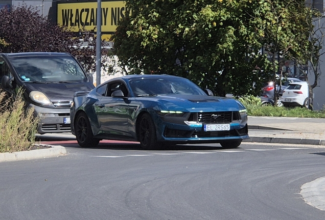 Ford Mustang Dark Horse 2024