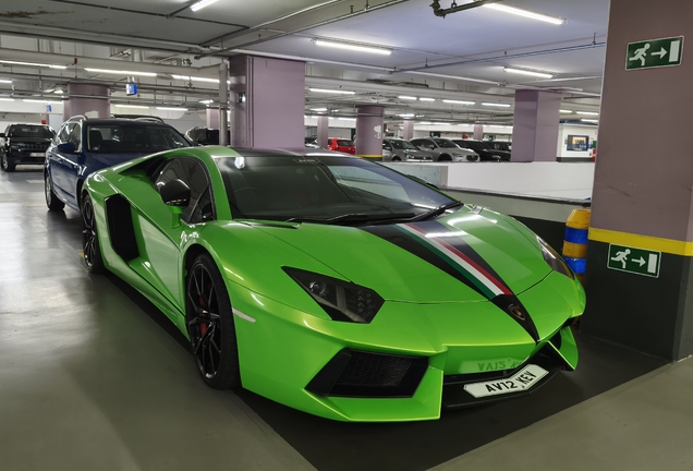 Lamborghini Aventador LP700-4