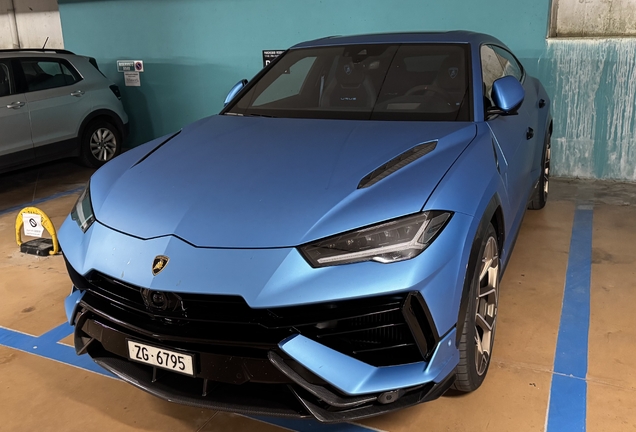 Lamborghini Urus Performante