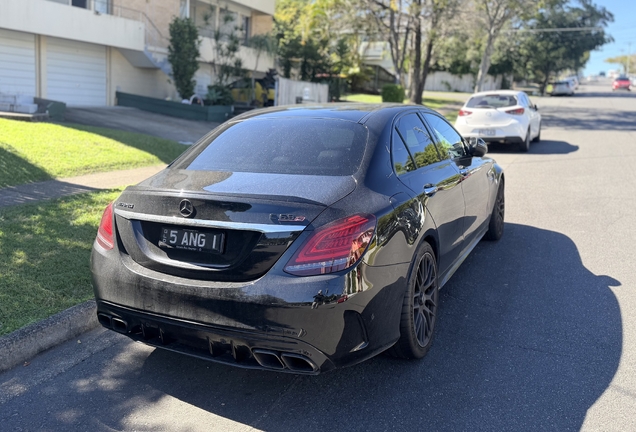 Mercedes-AMG C 63 S W205