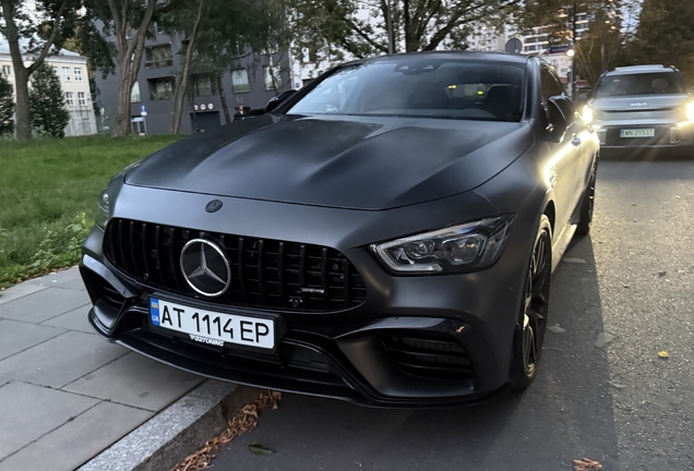 Mercedes-AMG GT 63 S X290