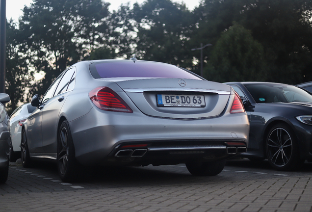 Mercedes-Benz S 63 AMG V222