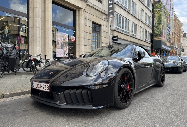 Porsche 992 Carrera 4 GTS Cabriolet MkII