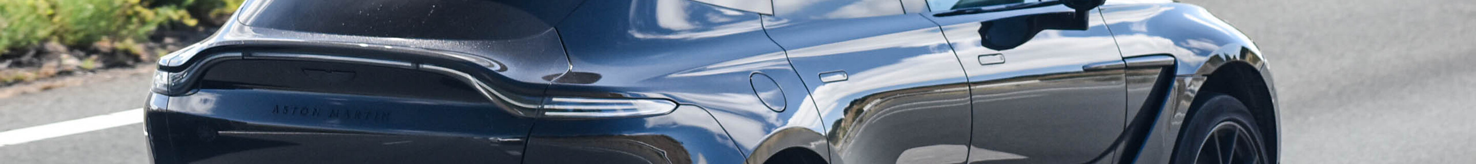 Aston Martin DBX