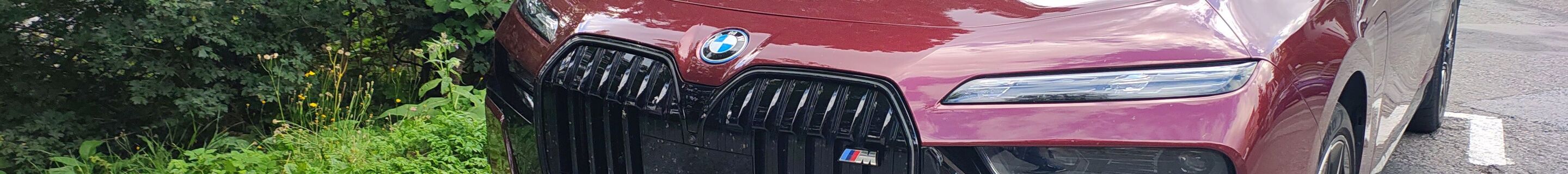 BMW M760e xDrive