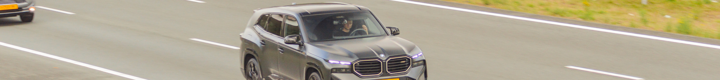 BMW XM G09