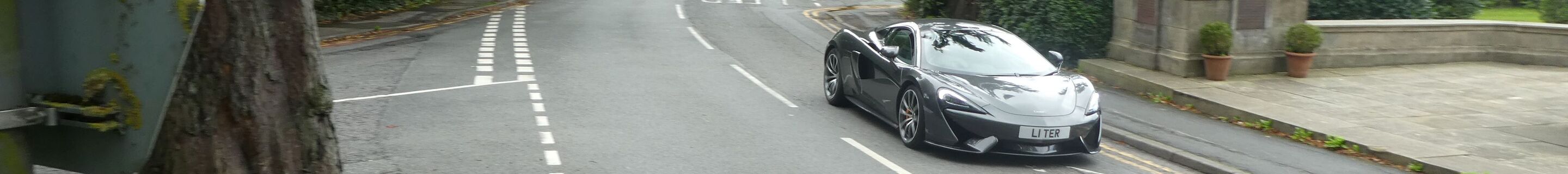 McLaren 570S