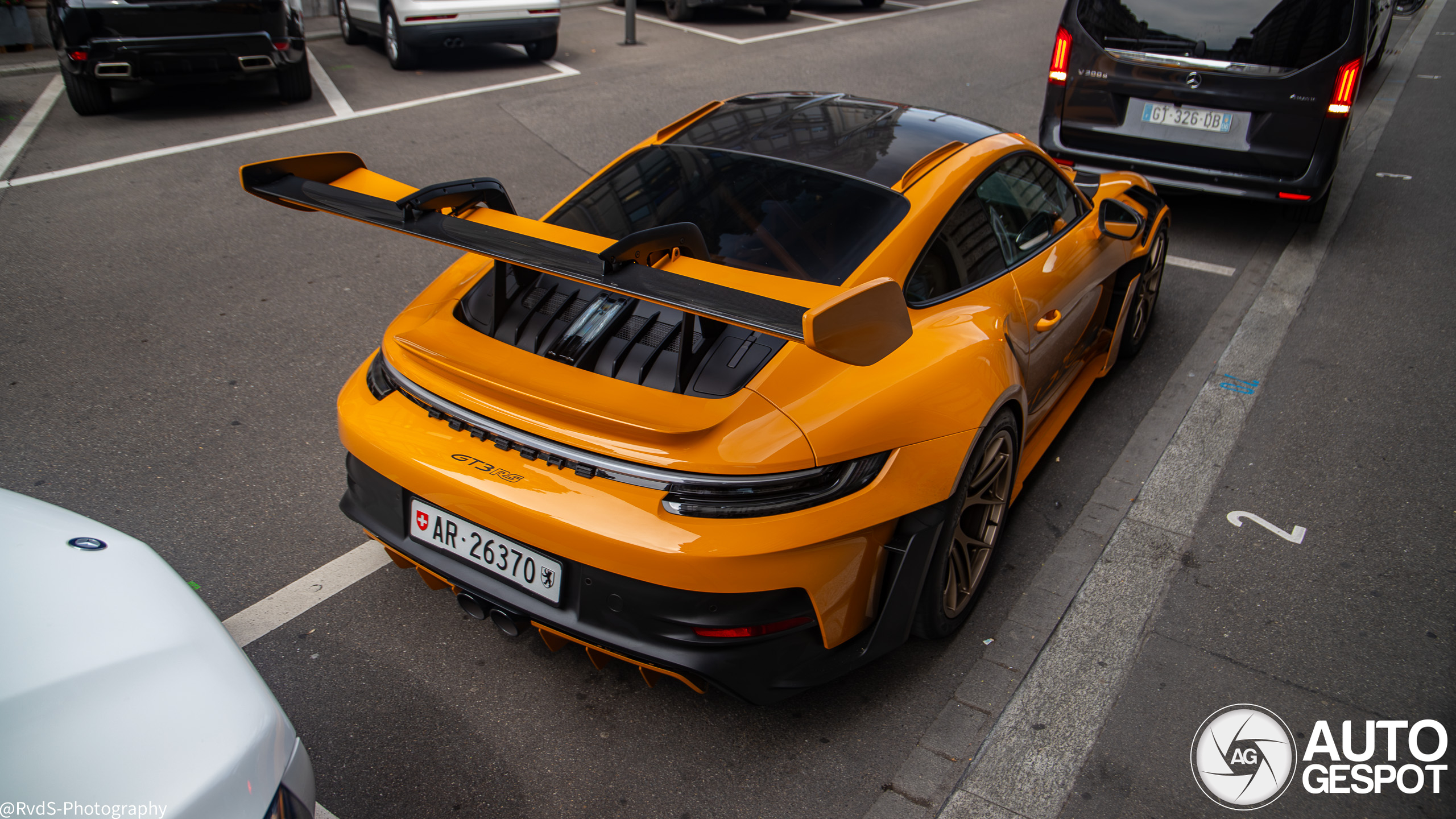 Porsche 992 GT3 RS MkI Weissach Package