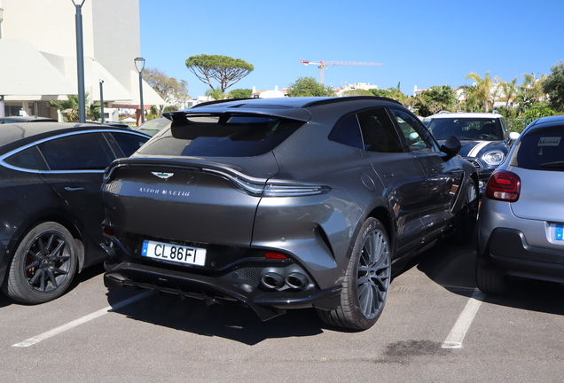 Aston Martin DBX707