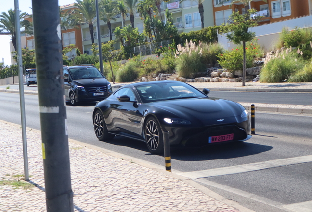 Aston Martin V8 Vantage 2018